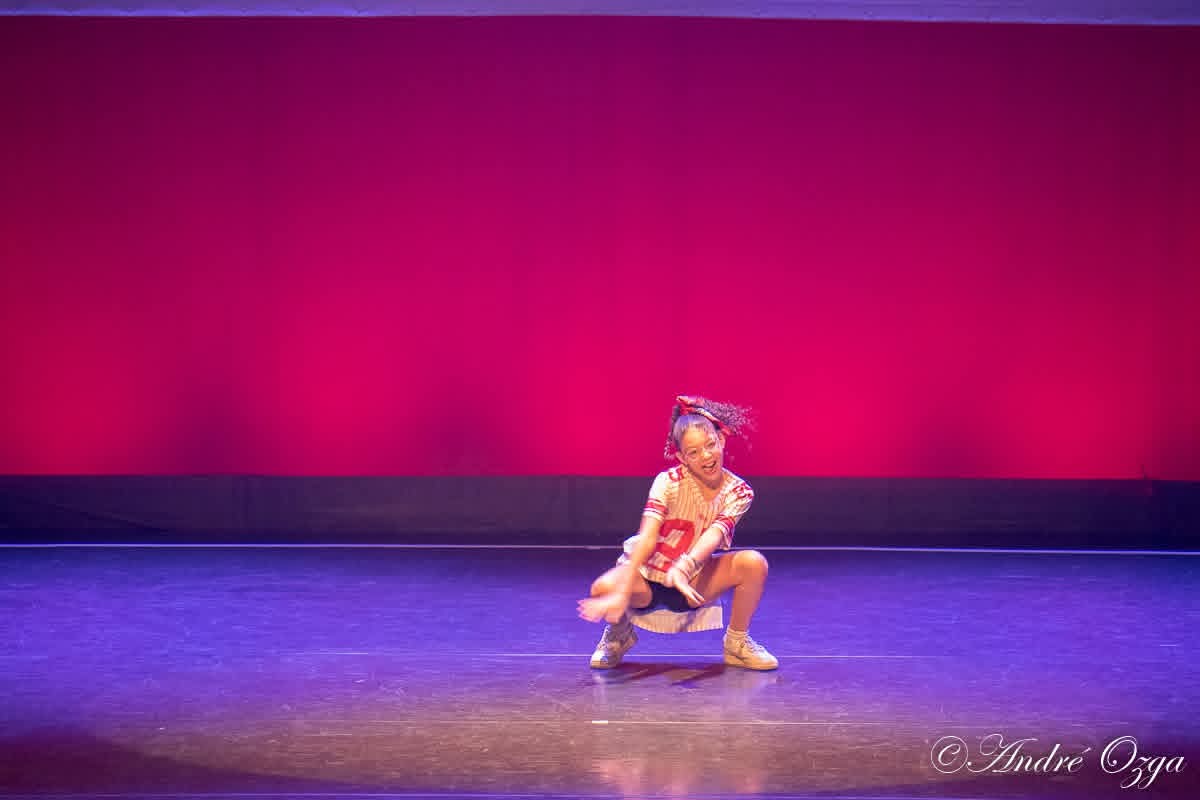 ACC Crew moment danse